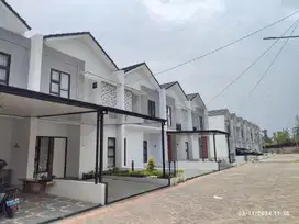 Rumah Villa Ada Mini Pool Cluster Parahyangan Bandung Utara