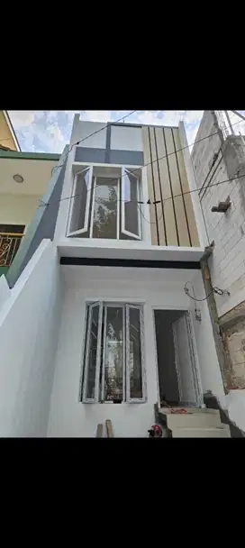 Baru Renov! Rumah Cantik 2 LT di Gading Griya Residence – Hadap Taman
