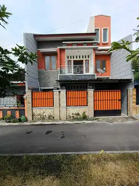 Rumah solo Gentan purbayan dekat Surakarta Laweyan