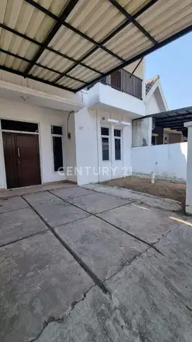 Rumah Lokasi Strategis 2 Lantai Di Papandayan S7431