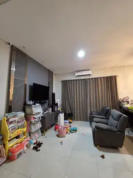 Dijual Rumah Mewah Royal Residence Surabaya Barat