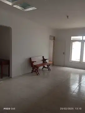 Disewakan Rumah 2 Lantai Kokoh Di Margahayu Raya