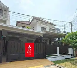 Rumah Bagus Semi Furnish di Kemang Pratama Bekasi
