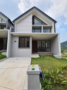 DISEWA RUMAH DI CLUSTER SPRING VALLEY, SENTUL CITY SSR559 A2