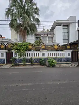 Dijual Rumah Second Terawat Non Komplek Di Tebet Kebon Baru Jakarta