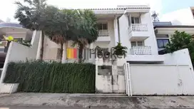 Rumah di kelapa Nias Kelapa Gading Bangunan Bergaya Traditional Modern