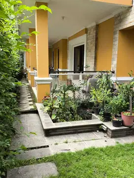 Diual Rumah di Wangsakerta Kota Baru Parahyangan, Strategis 2 Lantai