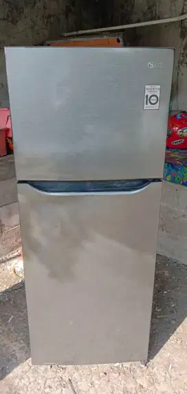Kulkas LG inverter 2 pintu ORI segel normal
