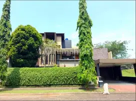 Dijual Rumah Mewah Lokasi Strategis di DE BRASSIA DE PARK