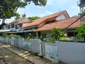 Dijual Rumah Commercial di Kebayoran Baru