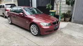 BMW E90 320i 2005