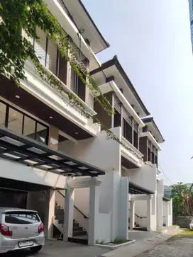 Dijual Rumah Jalan Kaki ke Stasiun MRT Fatmawati Area Taman Cilandak