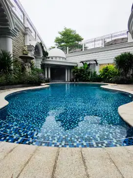 Dijual Sangat Murah  Rumah Siap Huni di Menteng