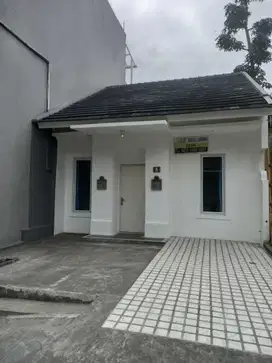 DISEWA RUMAH SIAP HUNI TAMAN TAMPAK SIRING, SENTUL CITY (SSR020)