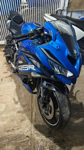 Kawasaki Zx25r Plat D Mulus Isi low km
