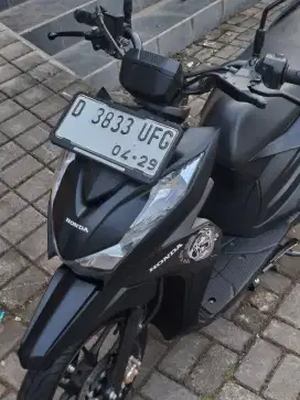 HONDA NEW BEAT STREET 2024 KM 11RB DP CUMAN 700RB AN
