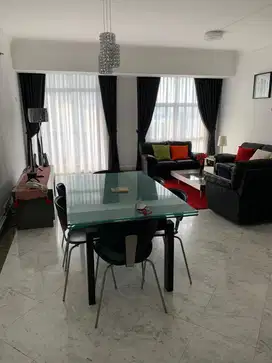 Disewakan 2BR Menteng Eksekutuf Furnished Lantai Rendah