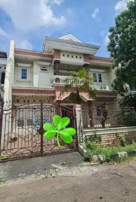 Dijual Rumah Lama yang Terawat Baik