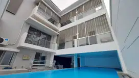 Rumah Hoek Golf Island Pik View Laut Furnish Ukuran 17x25 Dijual Murah