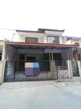 JUAL CEPAT RUMAH RAPIH SIAP HUNI 2 LT DI HARAPAN INDAH BEKASI UTARA