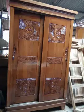 Lemari Sleding / Slorot 2 Pintu