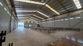 JUAL GUDANG MENGANTI GRESIK LUAS 1000 SHM MURAH BAGUS SIAP USAHA