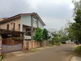 Rumah Kost Aktif Lippo Karawaci  2.5 lantai Tangerang
