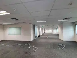 Sewa Office Wisma 46 Jakarta 356 sqm Fitted Unit