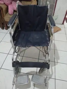 KURSI RODA MERK GEA