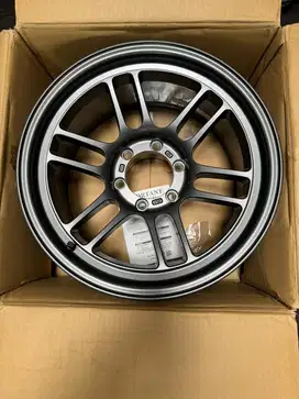 Enkei RPT 1 18” fortuner pajero