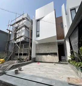 Rumah Siap Huni Pondok Kelapa Kalimalang, Dekat Tol Becakayu