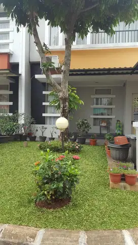 WTS / Dijual Cepat Rumah Siap Huni di Pondok Hijau Golf Cluster Topaz