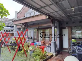 Dijual Rumah Strategis Di Bintaro Sektor 3 Dekat Bintaro Plaza