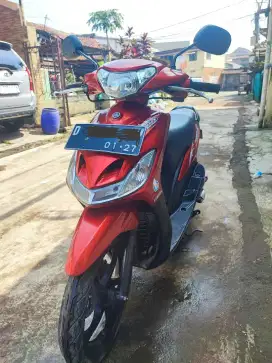 Yamaha Mio Smile Merah Marun Tahun 2012