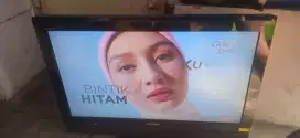 TV LCD THOSIBA 32PB1E