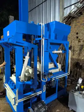 MESIN PAVING BLOCK