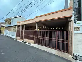 Rumah Siap Huni di Joglo, Dekat Akses Tol Joglo