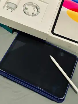 SALE Ipad Gen 10 Second Like New