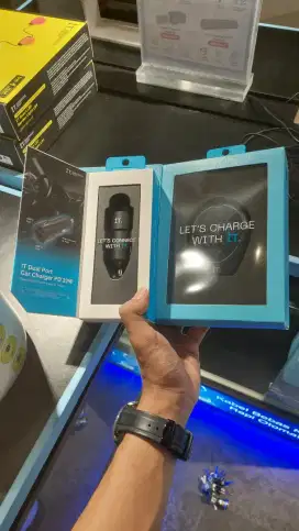 IT Dual Port car charger 32 W