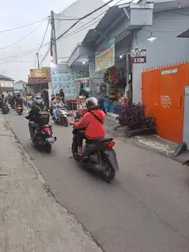 kontrakan HJ roni