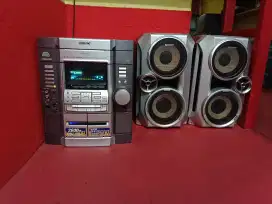 Compo sony udah ada bluetooth