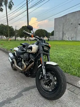 Harley Davidson fatbob 2023