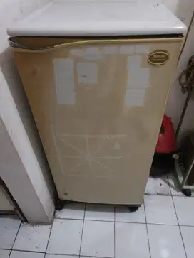 Kulkas 1 Pintu Toshiba