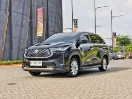 Toyota Innova Zenix V hybrid modelista 2023