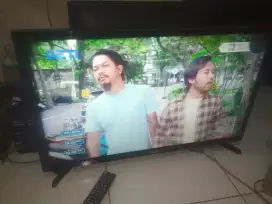 Tv led 32 inch samsung digital normal siap tonton nego tipis