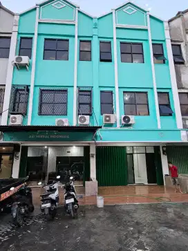 Dibutuhkan apoteker standby