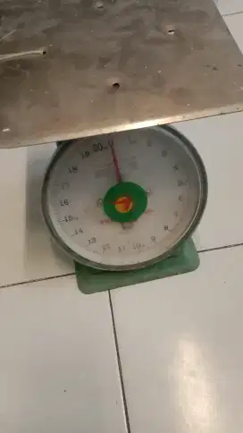 Timbangan duduk 20kg