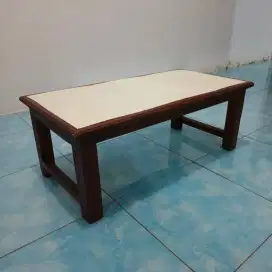 Meja lesehan P82xL42xT32 cm