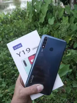 Vivo y19 8/256 fullset