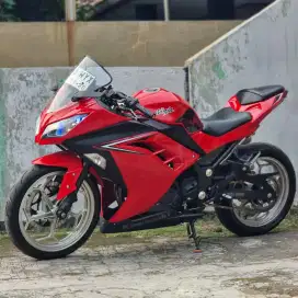 Ninja 250 fi modif pajak panjang warna merah